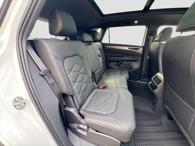 2026 Volkswagen Atlas Cross Sport SE with Technology