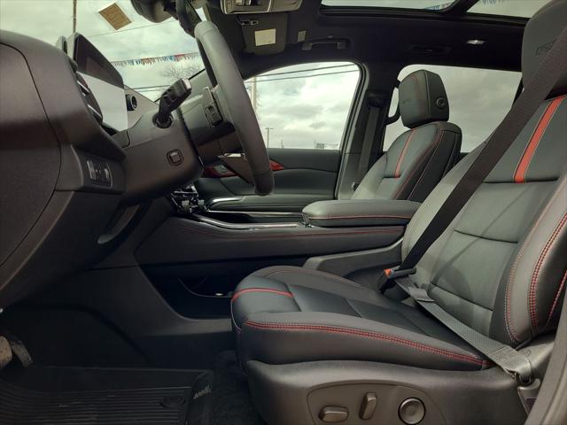2026 Chevrolet Traverse FWD RS