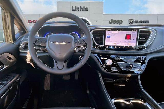 2026 Chrysler Pacifica Limited AWD
