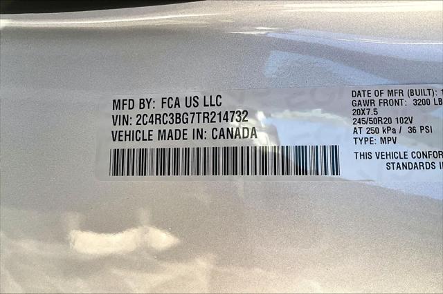 2026 Chrysler Pacifica Select AWD
