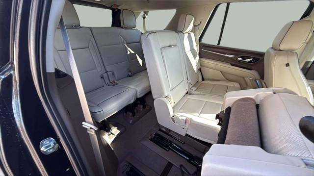 2022 GMC Yukon 4WD Denali
