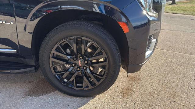 2022 GMC Yukon 4WD Denali