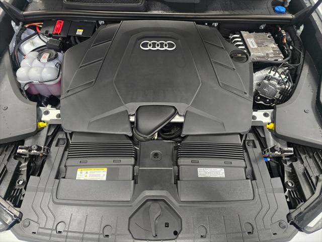 2025 Audi Q8 Premium Plus 55 TFSI quattro
