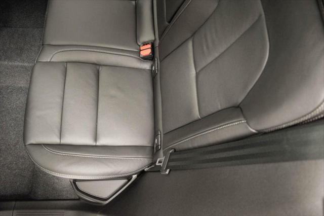 2026 Volvo XC40 B5 Ultra