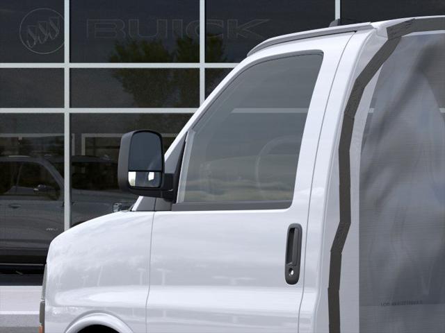 2025 GMC Savana Cutaway Work Van
