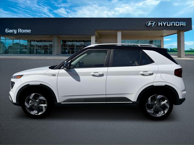 2026 Hyundai Venue SEL w/Two-Tone Roof