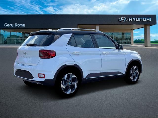 2026 Hyundai Venue SEL w/Two-Tone Roof