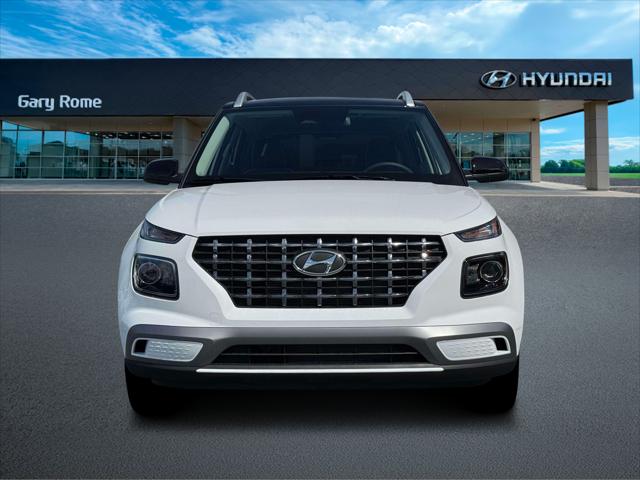 2026 Hyundai Venue SEL w/Two-Tone Roof
