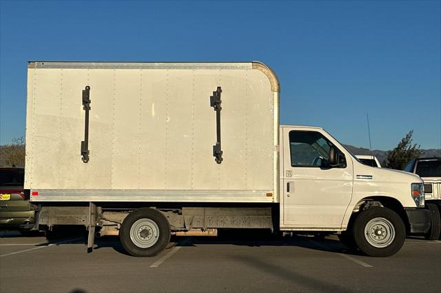 2019 Ford E-350 Cutaway E-350 SD