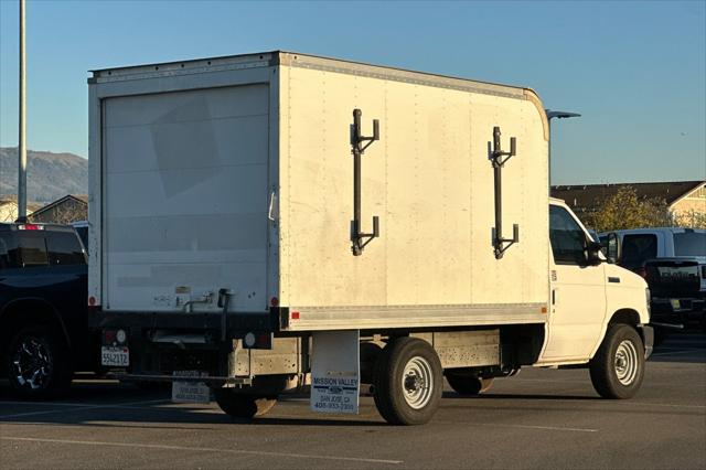 2019 Ford E-350 Cutaway E-350 SD
