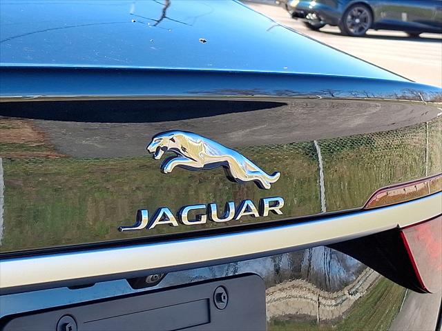 2024 Jaguar XF R-Dynamic SE P250 AWD Automatic