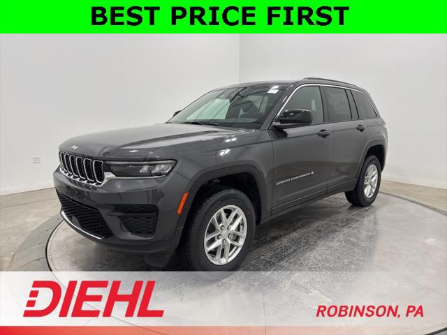 2025 Jeep Grand Cherokee GRAND CHEROKEE LAREDO X 4X4