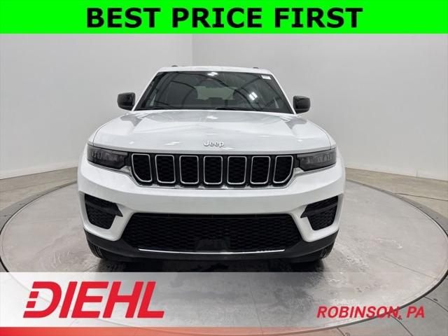 2025 Jeep Grand Cherokee GRAND CHEROKEE LAREDO X 4X4 2025 Jeep Grand Cherokee GRAND CHEROKEE LAREDO X 4X4