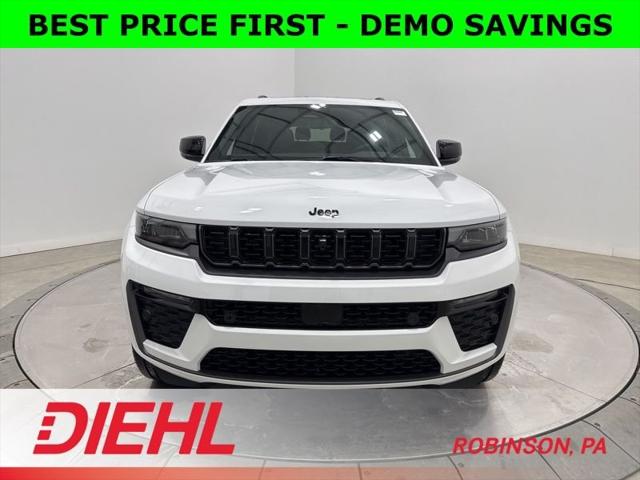 2026 Jeep Grand Cherokee GRAND CHEROKEE L LIMITED RESERVE 4X4