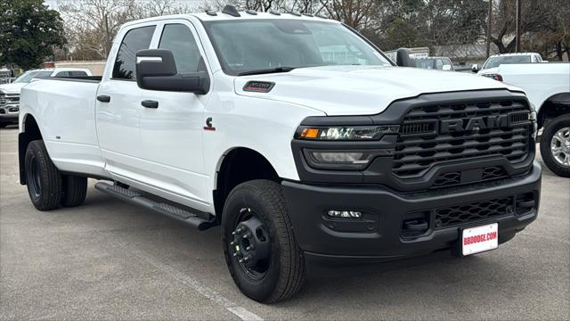 2026 RAM Ram 3500 RAM 3500 TRADESMAN CREW CAB 4X4 8 BOX