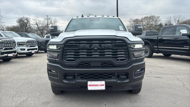 2026 RAM Ram 3500 RAM 3500 TRADESMAN CREW CAB 4X4 8 BOX