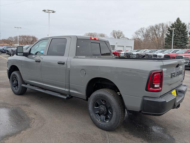 2026 RAM Ram 3500 RAM 3500 TRADESMAN CREW CAB 4X4 64 BOX