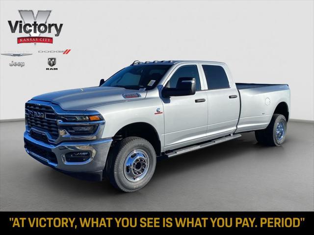 2026 RAM Ram 3500 RAM 3500 TRADESMAN CREW CAB 4X4 8 BOX