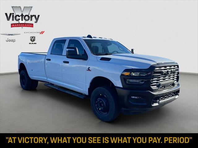 2026 RAM Ram 3500 RAM 3500 TRADESMAN CREW CAB 4X4 8 BOX