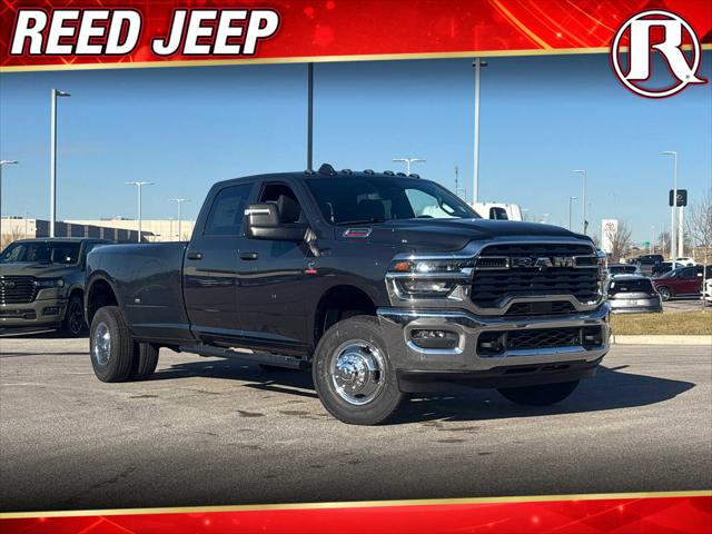 2026 RAM Ram 3500 RAM 3500 TRADESMAN CREW CAB 4X4 8 BOX