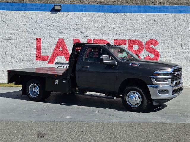 2026 RAM Ram 3500 Chassis Cab RAM 3500 TRADESMAN CHASSIS REGULAR CAB 4X4 60 CA 2026 RAM Ram 3500 Chassis Cab RAM 3500 TRADESMAN CHASSIS REGULAR CAB 4X4 60 CA