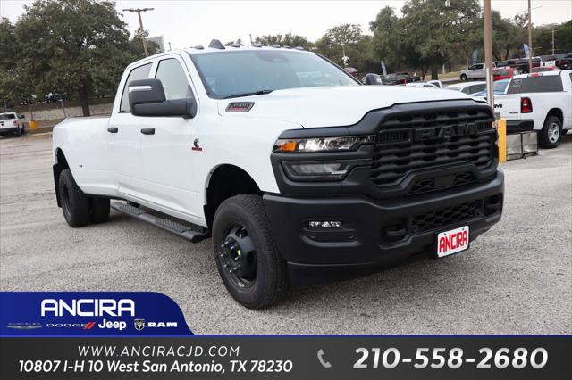 2026 RAM Ram 3500 RAM 3500 TRADESMAN CREW CAB 4X4 8 BOX