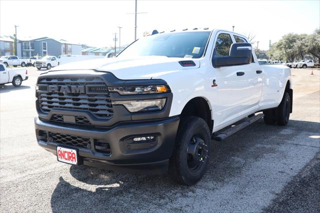2026 RAM Ram 3500 RAM 3500 TRADESMAN CREW CAB 4X4 8 BOX