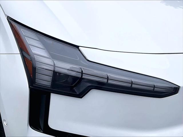 2025 Volvo EX30 Ultra Twin Motor Performance, Fully electric
