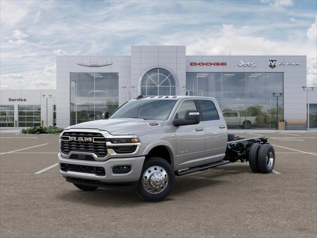 2026 RAM 5500 Chassis RAM 5500 BIG HORN CHASSIS CREW CAB 4X4 84 CA