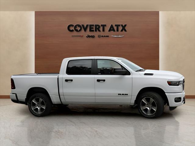 2026 Ram 1500 Express Crew Cab 4x2 5'7" Box