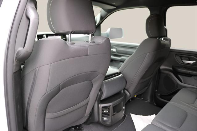 2026 Ram 1500 Express Crew Cab 4x2 5'7" Box