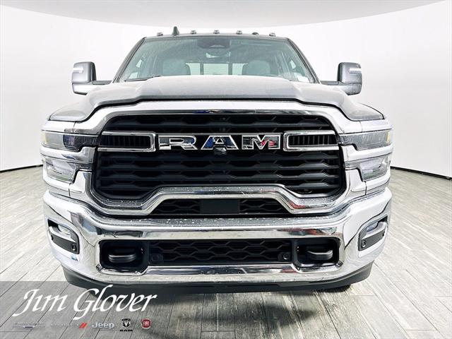 2026 RAM Ram 3500 RAM 3500 TRADESMAN CREW CAB 4X4 8 BOX