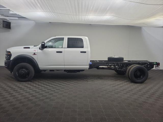 2026 RAM Ram 5500 Chassis Cab RAM 5500 TRADESMAN CHASSIS CREW CAB 4X4 84 CA 2026 RAM Ram 5500 Chassis Cab RAM 5500 TRADESMAN CHASSIS CREW CAB 4X4 84 CA