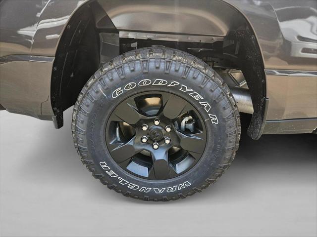 2026 Ram 1500 Warlock Crew Cab 4x4 5'7" Box