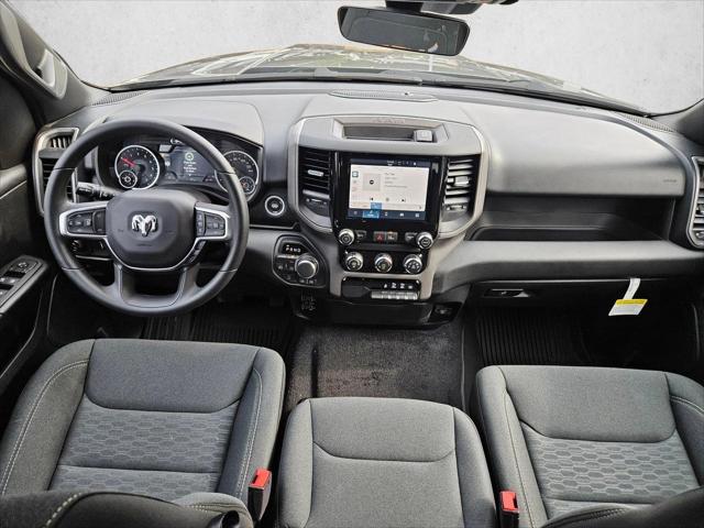 2026 Ram 1500 Warlock Crew Cab 4x4 5'7" Box