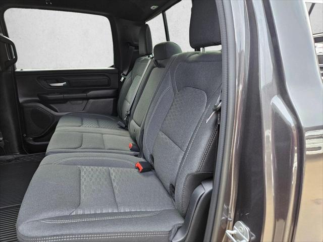 2026 Ram 1500 Warlock Crew Cab 4x4 5'7" Box
