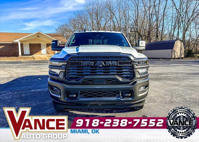 2026 RAM Ram 3500 RAM 3500 TRADESMAN CREW CAB 4X4 8 BOX