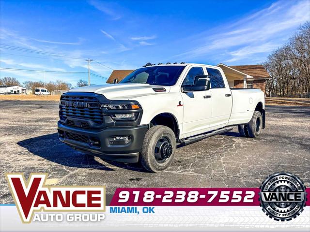 2026 RAM Ram 3500 RAM 3500 TRADESMAN CREW CAB 4X4 8 BOX