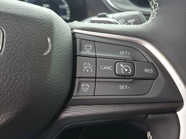 2025 Jeep Grand Cherokee Altitude 4x4
