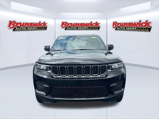 2025 Jeep Grand Cherokee GRAND CHEROKEE LAREDO X 4X4 2025 Jeep Grand Cherokee GRAND CHEROKEE LAREDO X 4X4