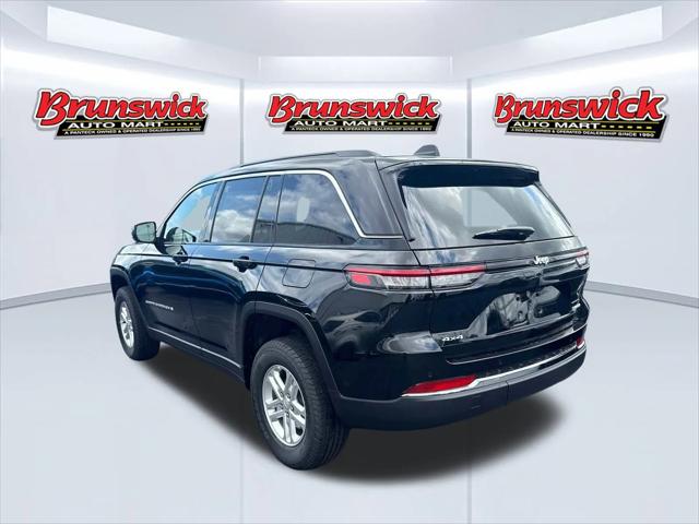 2025 Jeep Grand Cherokee GRAND CHEROKEE LAREDO X 4X4 2025 Jeep Grand Cherokee GRAND CHEROKEE LAREDO X 4X4