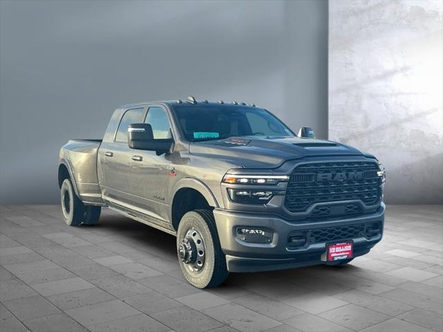 2026 RAM Ram 3500 RAM 3500 LIMITED MEGA CAB 4X4 64 BOX