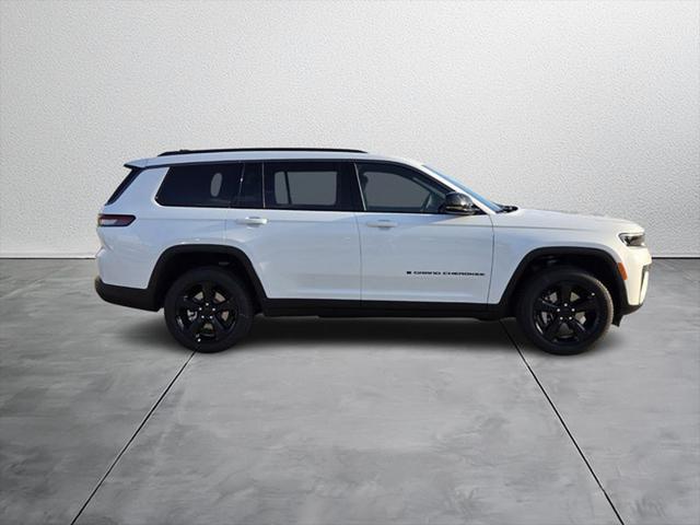 2026 Jeep Grand Cherokee Limited 4x2