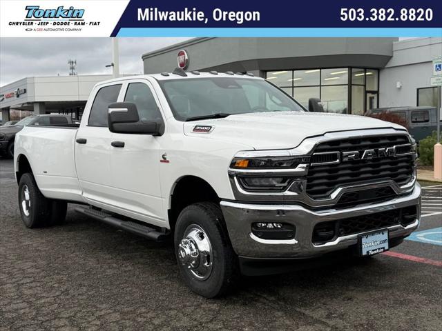 2026 RAM Ram 3500 RAM 3500 TRADESMAN CREW CAB 4X4 8 BOX
