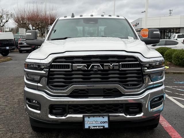 2026 RAM Ram 3500 RAM 3500 TRADESMAN CREW CAB 4X4 8 BOX