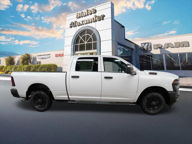 2026 RAM Ram 2500 RAM 2500 TRADESMAN CREW CAB 4X2 64 BOX