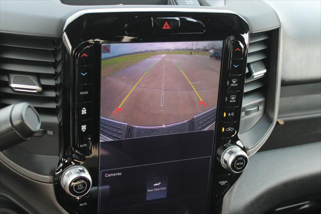 2026 RAM Ram 2500 RAM 2500 TRADESMAN CREW CAB 4X4 64 BOX