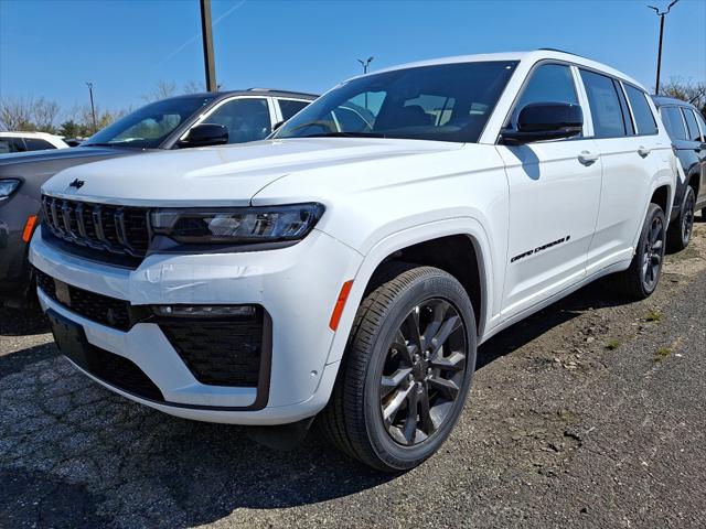 2026 Jeep Grand Cherokee GRAND CHEROKEE L LIMITED RESERVE 4X4