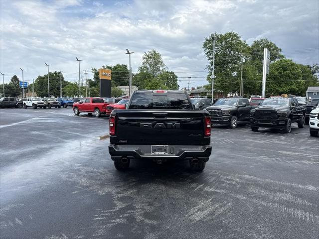 2026 Ram 1500 Express Crew Cab 4x4 5'7" Box