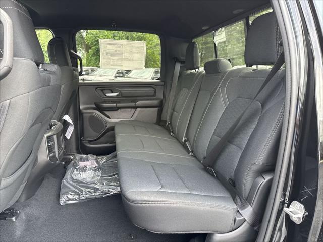 2026 Ram 1500 Express Crew Cab 4x4 5'7" Box